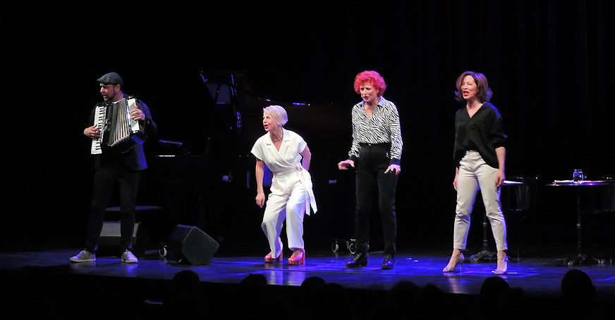Helmut Stippich, Kristina Sprenger, Sylvia Haider und Julia Cencig