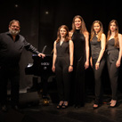v.l.n.r.: Walter Lochmann, Celine-Denise Unden, Christine Rösslhuber, Denise Schrenzer, Viktoria Azer