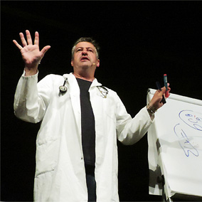 Dr. Ronny Tekal