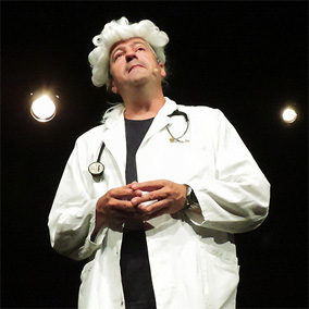 Dr. Ronny Tekal