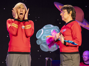 Tschauner Enterprise – die Stegreif Revue