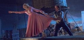 Michelle Williams (Charity Barnum) und Hugh Jackman (P.T. Barnum)