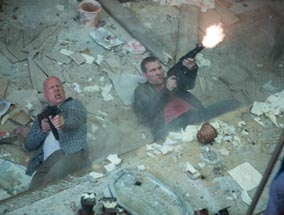 John McClane (Bruce Willis) und Jack McClane (Jai Courtney)