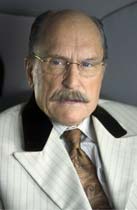 Robert Duvall (The Captain)
