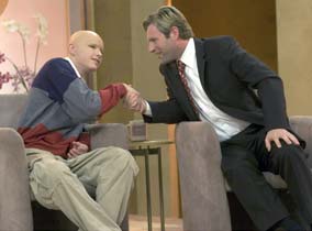 Eric Haberman (Krebspatient) und Aaron Eckhart (Nick Naylor)
