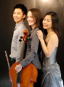 Trio Prisma