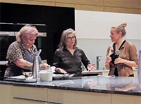 Nina Meyer, Greti Mayer und Karin Stöttinger