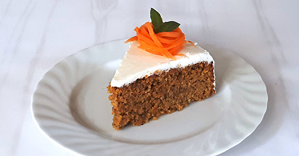 Karottentorte (M�hrentorte oder R�blitorte)