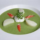 Kressesuppe mit Jakobsmuschel und Flusskrebsen
