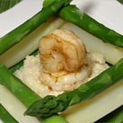 Spargelrisotto mit Garnelen