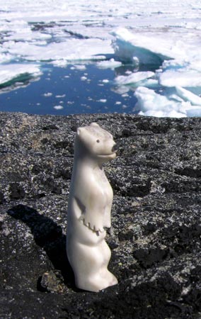 Eisbärfigur