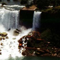 American Falls, Aussichtsplattform und Bridal Veil Falls